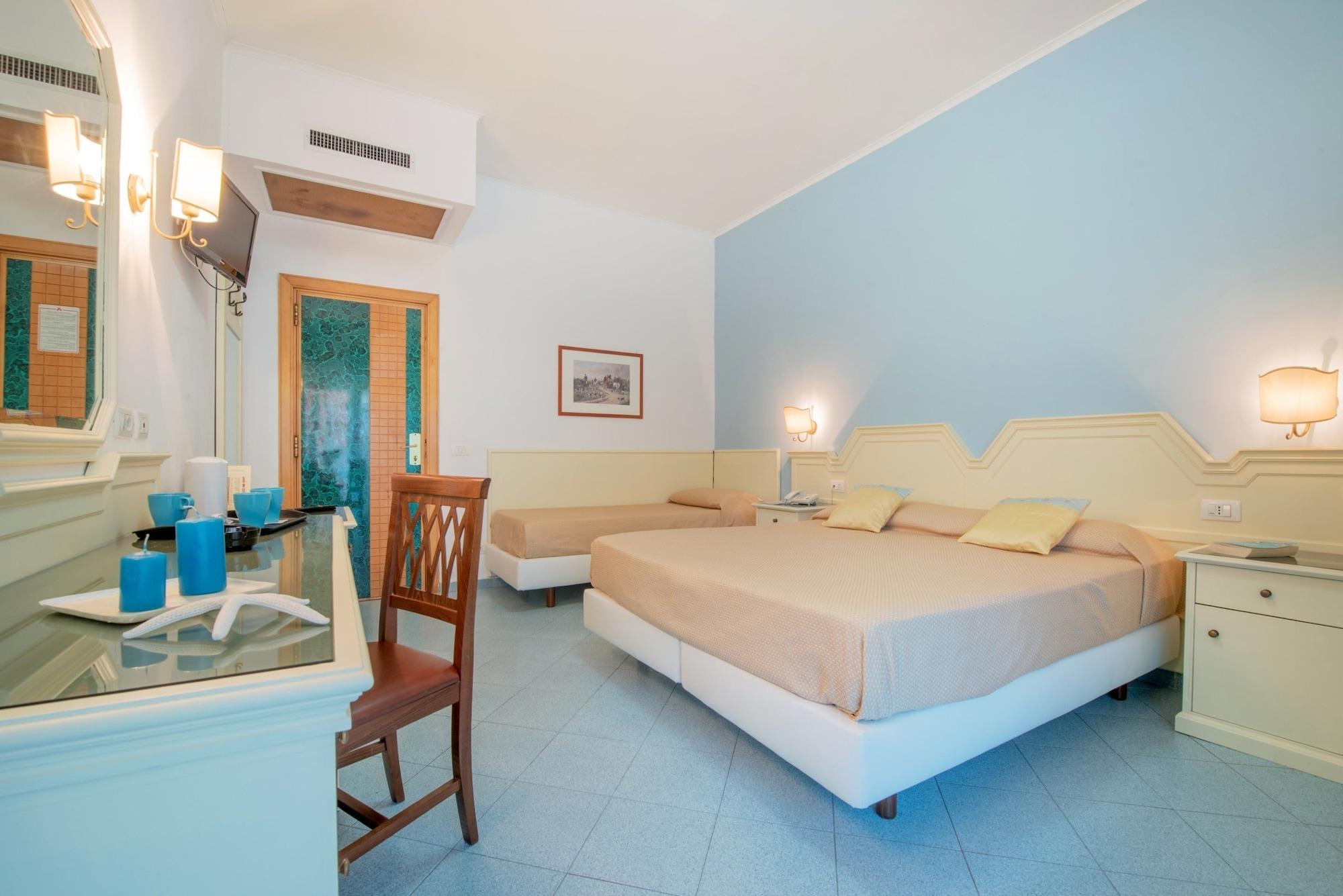 Hotel Ascot Sorrento Exterior foto