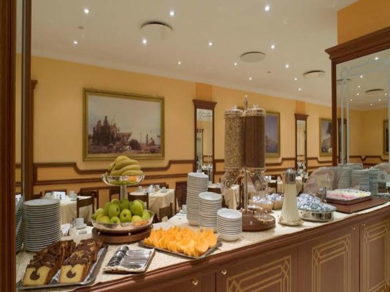 Hotel Ascot Sorrento Exterior foto